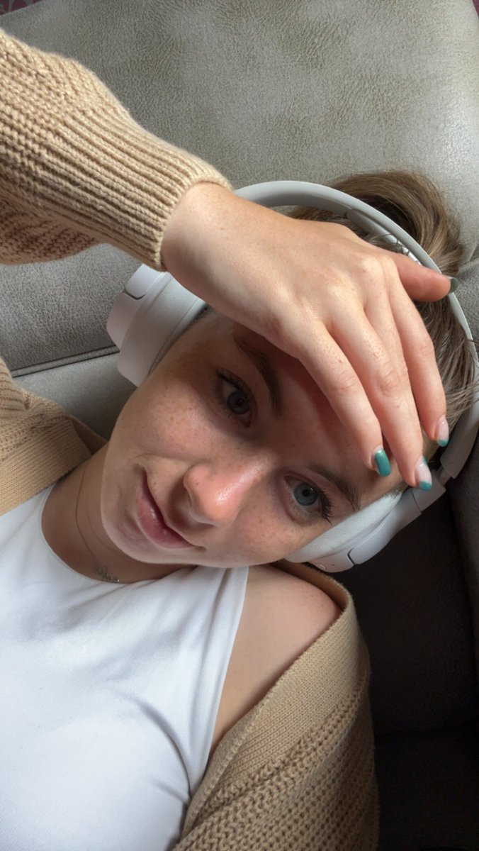 Sofie tweet media