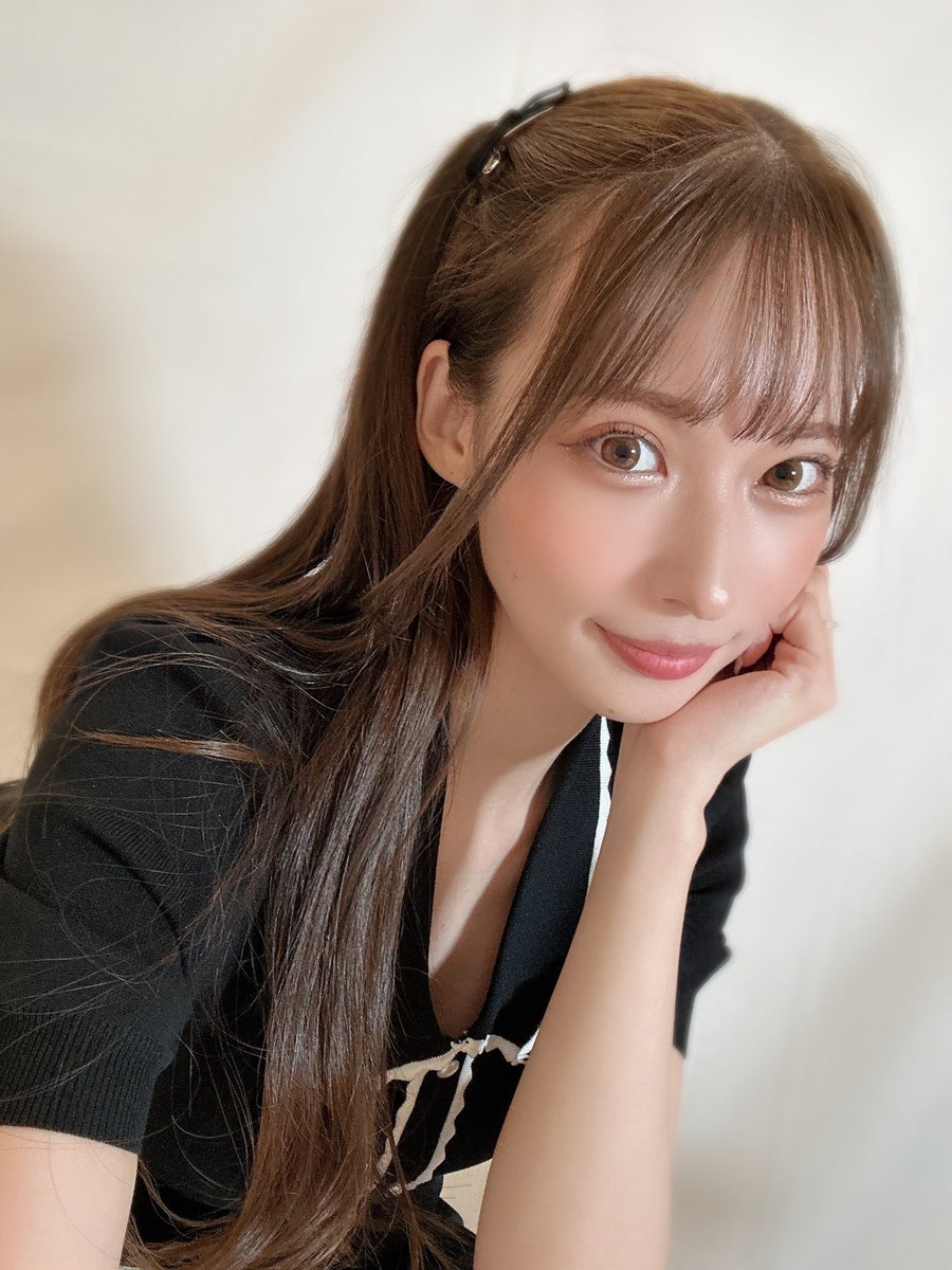 大野真依 写真集「〜はじめてのわたし〜」 きみとバンド 今日はこんな感じだったよ🫶🏻🫶🏻 明日最終日だ～！！！