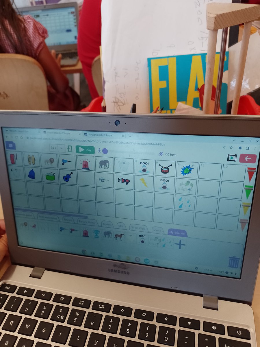 maybury_class2's tweet photo. Year 2 are making music in their computing lesson this afternoon. They are composing a soundtrack to their favourite film or cartoon 🎥🎬🎶 @HumberEdTrust @purpleMash @Maybury_School https://t.co/cQgnzgSGj0