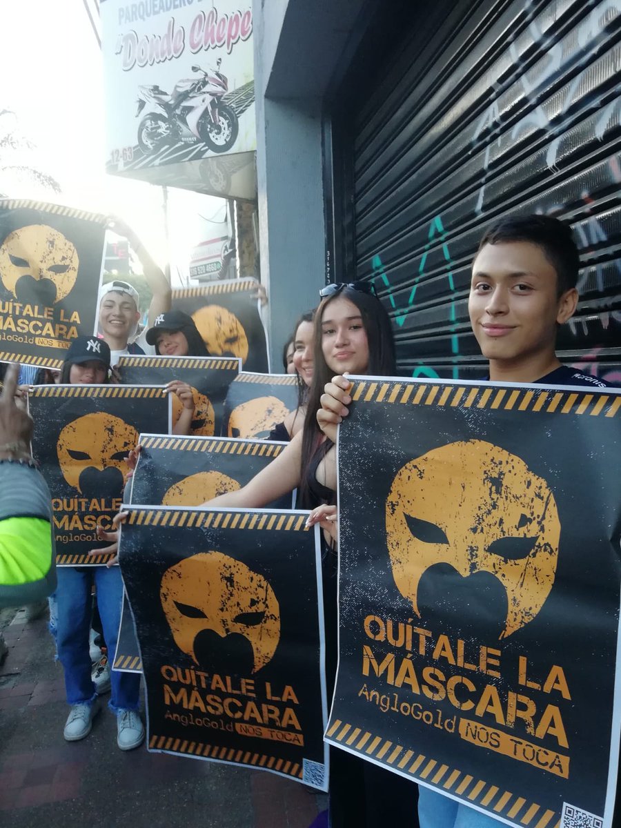 ✊ Ibagué celebrated their annual carnival for the defence of water and territory. Thousands of citizens participated in this march where unmasked the mining multinational AngloGold Ashanti through the campaign #AngloGoldNosToca. 

🔗Read the new: catapa.be/en/mining-mult…