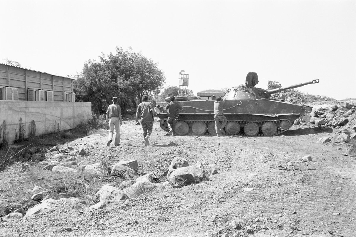 Captured Syrian PT-76, 1973.
(Micha Sarid, IDF/MoD archive)