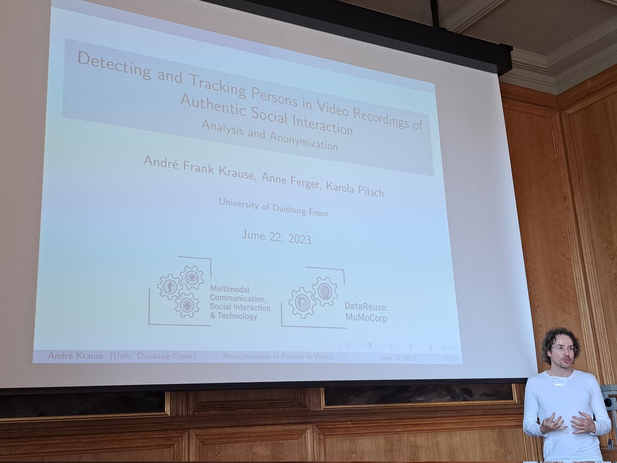 André Krause presenting a very promising automatic anonymization approach relevant (not only) for #emca at #CAMVA2023 <a href="/KarolaPitsch/">Karola Pitsch</a>