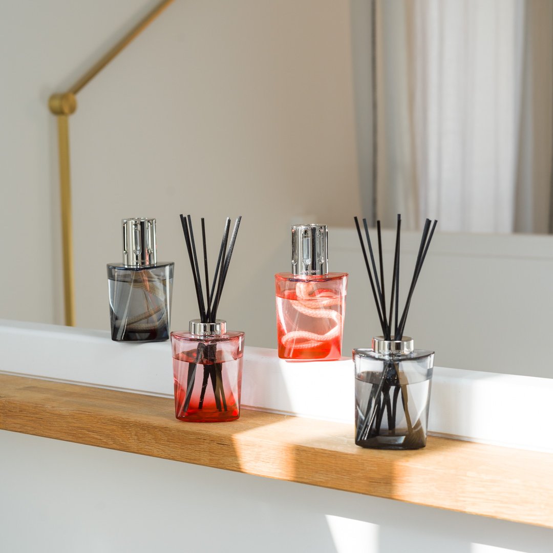 #TERRA✨
La collection Terra conjugue modernisme et raffinement grâce à sa géométrie atypique, ainsi que ses couleurs sobres et intemporelles.
A découvrir sur : maison-berger.fr
#maisonberger #lampeberger #parfumsdinterieur