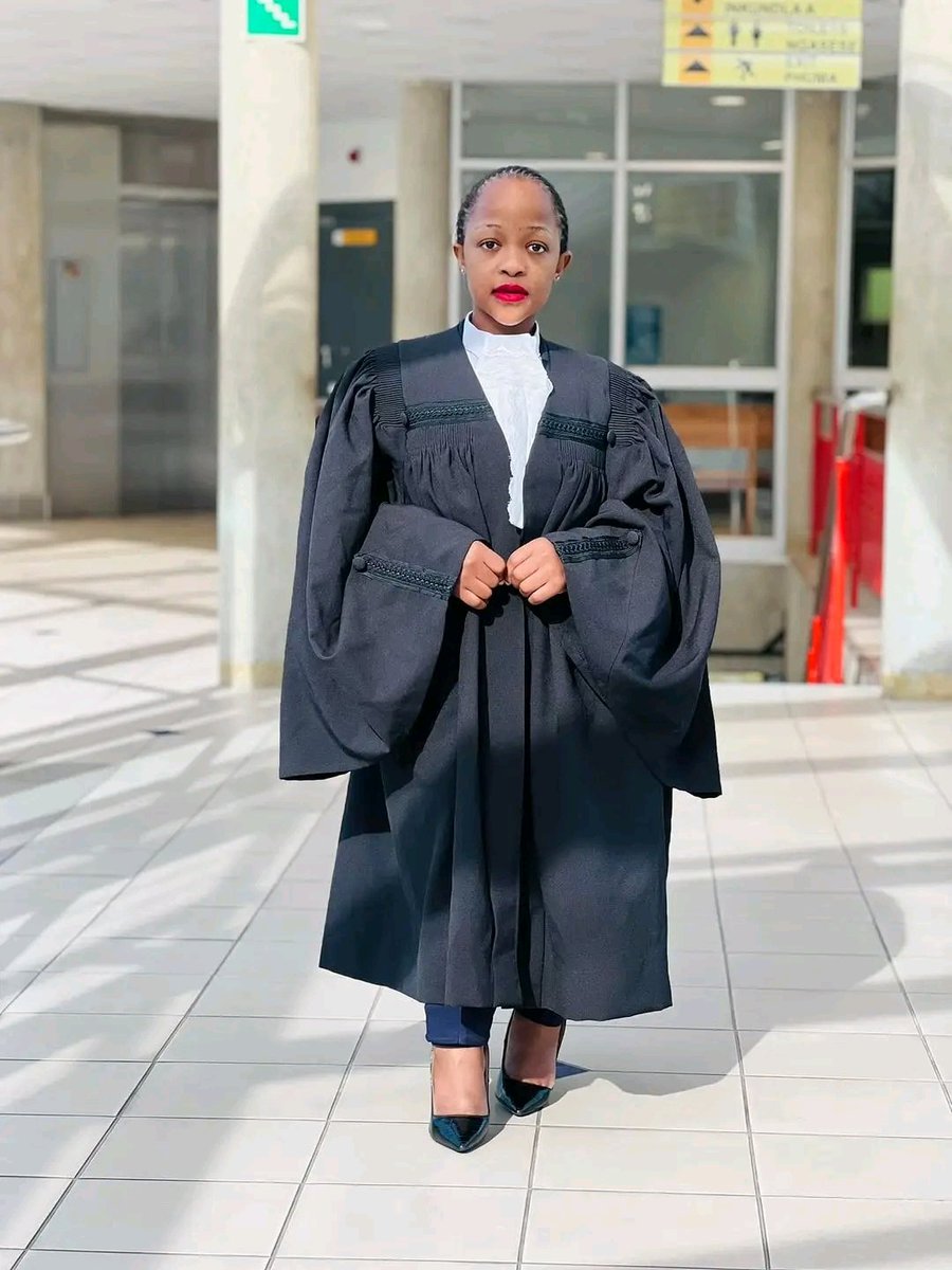 This is a ANDILE MADOLO Appreciation Post 🙏🙌💪
She has her own law firm at age 26 Years 💯❤🤌
She such an Inspiration to many Youth out there and role model 
#blackexcellence May this inspire many
Lindiwe Sisulu Zondo Sizwe Uncle Waffles #DrNandiphaMagudumana Dr Malinga #cyan