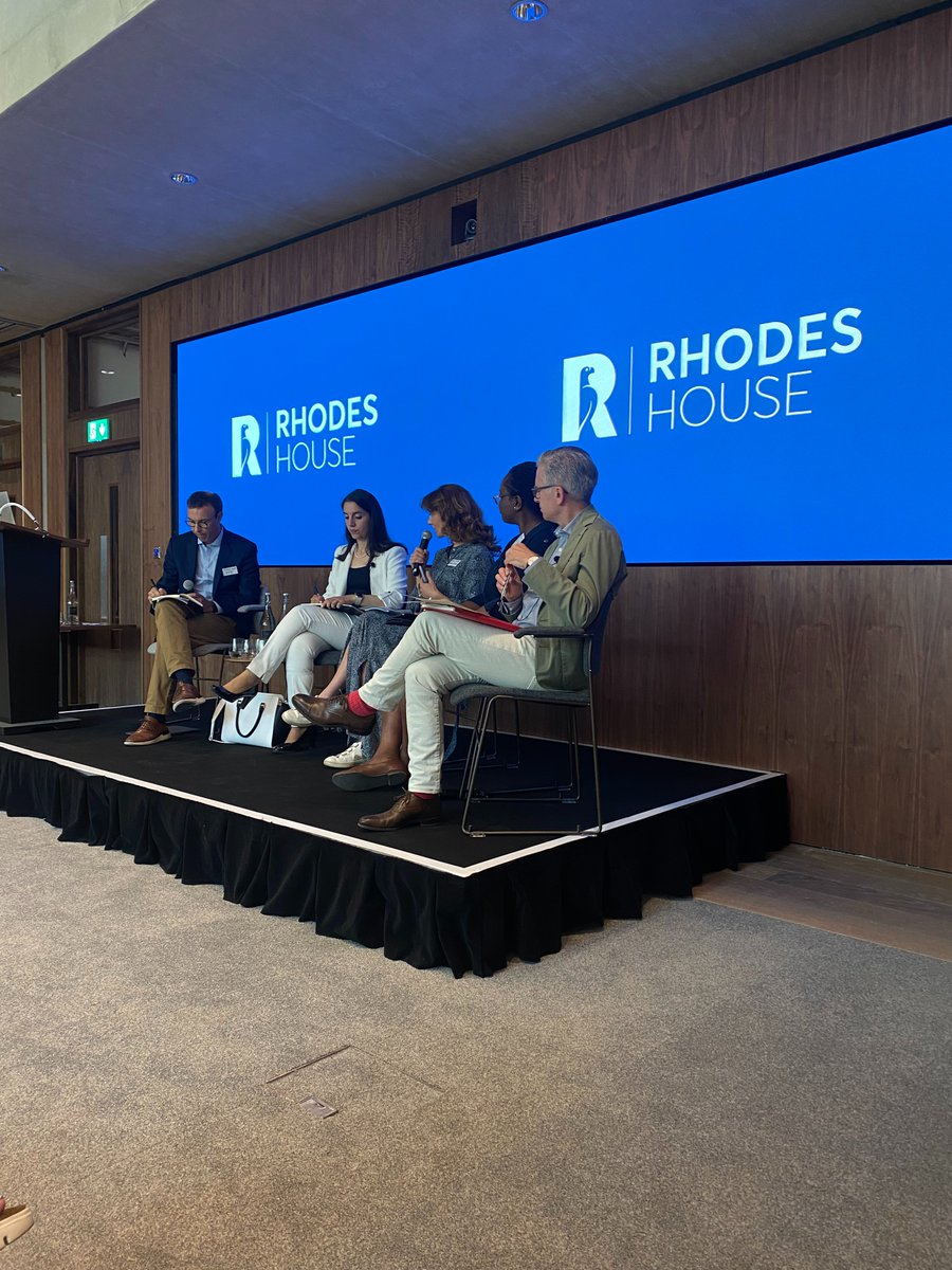 Broderick McDonald (@broderickm_) on Twitter photo Looking forward to speaking at the Character, Culture, & Leadership in UK Business Conference at @Rhodes_Trust today alongside <a href="/AryemisBrown/">Aryemis Brown</a> <a href="/RohanWatt/">Rohan Watt</a> <a href="/LilyElsner/">Lily Elsner</a> @AnjaliSarker @MartaRocchis. Come say hi if you are in Oxford over the next few days
x.com/OxfordCharacte… Looking forward to speaking at the Character, Culture, & Leadership in UK Business Conference at @Rhodes_Trust today alongside <a href="/AryemisBrown/">Aryemis Brown</a> <a href="/RohanWatt/">Rohan Watt</a> <a href="/LilyElsner/">Lily Elsner</a> @AnjaliSarker @MartaRocchis. Come say hi if you are in Oxford over the next few days
x.com/OxfordCharacte…