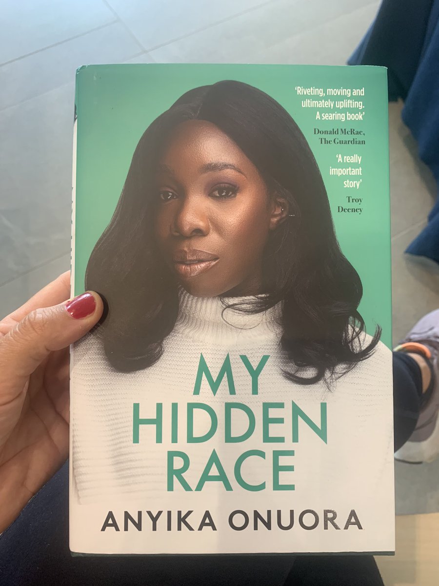 Delighted to purchase a signed copy of @annyonuora ‘My Hidden Race’ at @wiseconf @LJMUSportSci - summer reading sorted ☀️ 📖 🙌 🏃‍♀️