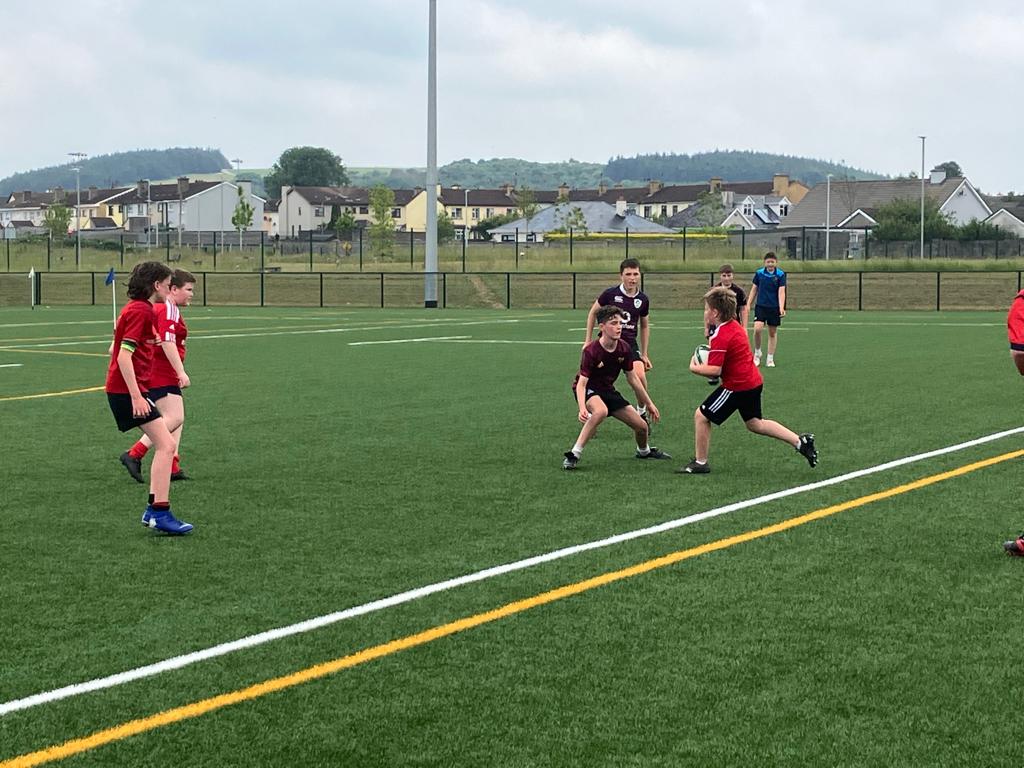 Over 100 players have attended our Excellence Camps in Fethard and Limerick over the last two weeks 🙌

Our Cork Excellence Camp takes place next week 👇

Excellence Camps: munsterrugby.ie/domestic/rugby…

Schools of Excellence: munsterrugby.ie/domestic/rugby…

#MunsterStartsHere #SUAF 🔴