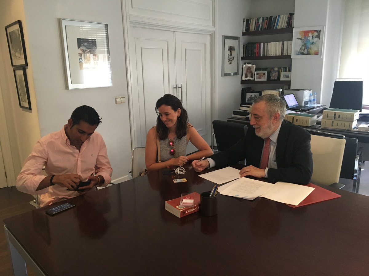 🥳 ¡Cumplimos 6 años representando al ecosistema #emprendedor valenciano!

Gracias a todos los que habéis hecho posible que #Valencia se convierta en hub tecnológico internacional de referencia 🚀

A por otros 6⃣ años más trabajando juntos