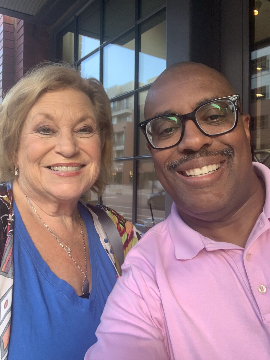 darrynzewalk's tweet photo. I’m having a great time at the PossABLE DDS Statewide training. I got to meet one of my favorite Contemporary Christian Artists Sandi Patty. This has truly been one of the best trainings I’ve ever attended… #BestLifePossABLE https://t.co/RVBCSrwMpi