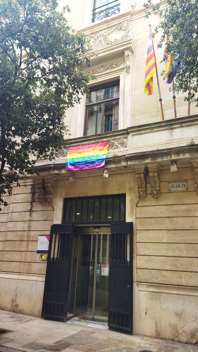 🌈Més que mai reivindicam l'Orgull , els drets socials i de totes les persones, sense discriminacions. Tot el nostre suport al col·lectiu LGTBI