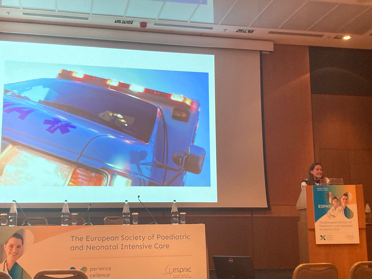 Dora Wood presenting about embedding safety culture in retrieval services 👏🏻🙏🏻
#ESPNIC2023 #PedsICU