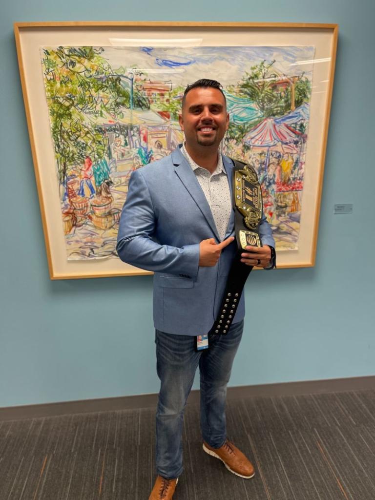 Congratulations to Pedro for being his team’s top seller last month! Pedro’s success stems from his attention to detail and building relationships with customers. That definitely sounds like the winning formula. Explore sales careers with #LifeAtATT: go.att.jobs/6013OC6KW.