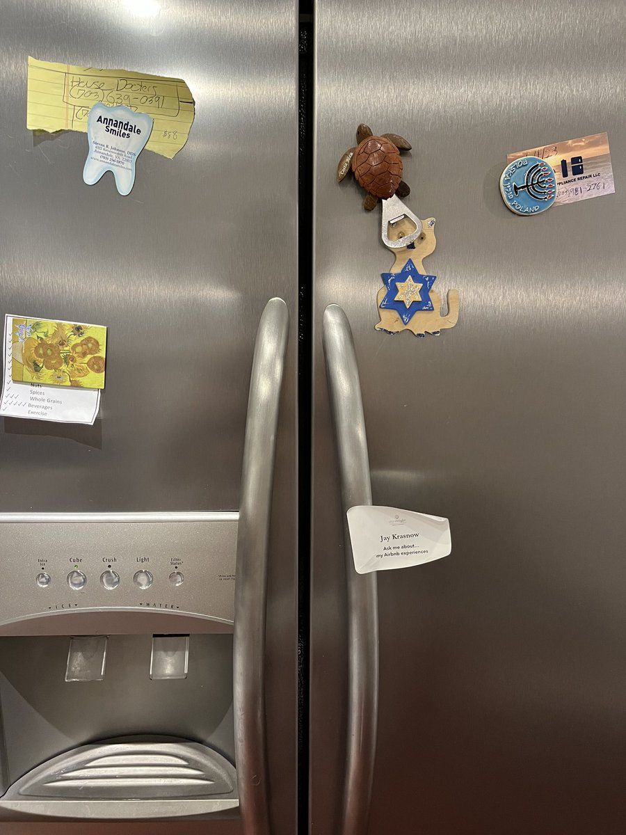 JayKrasnow's tweet photo. This is what I have on my refrigerator. What do you have on your refrigerator? https://t.co/qfDrZcnhzG