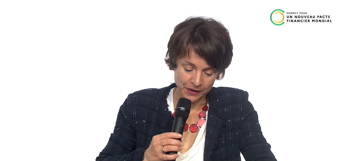 #NouveauPacteFinancier
Marie-Hélène Loison, Directrice générale adjointe rappelle 'L'inclusion des questions d'#EgalitéDeGenre s'est fait grâce à la création d'outils pratiques qui ont permis d'augmenter nos projets axés sur le #genre : par exemple le #FSOF'