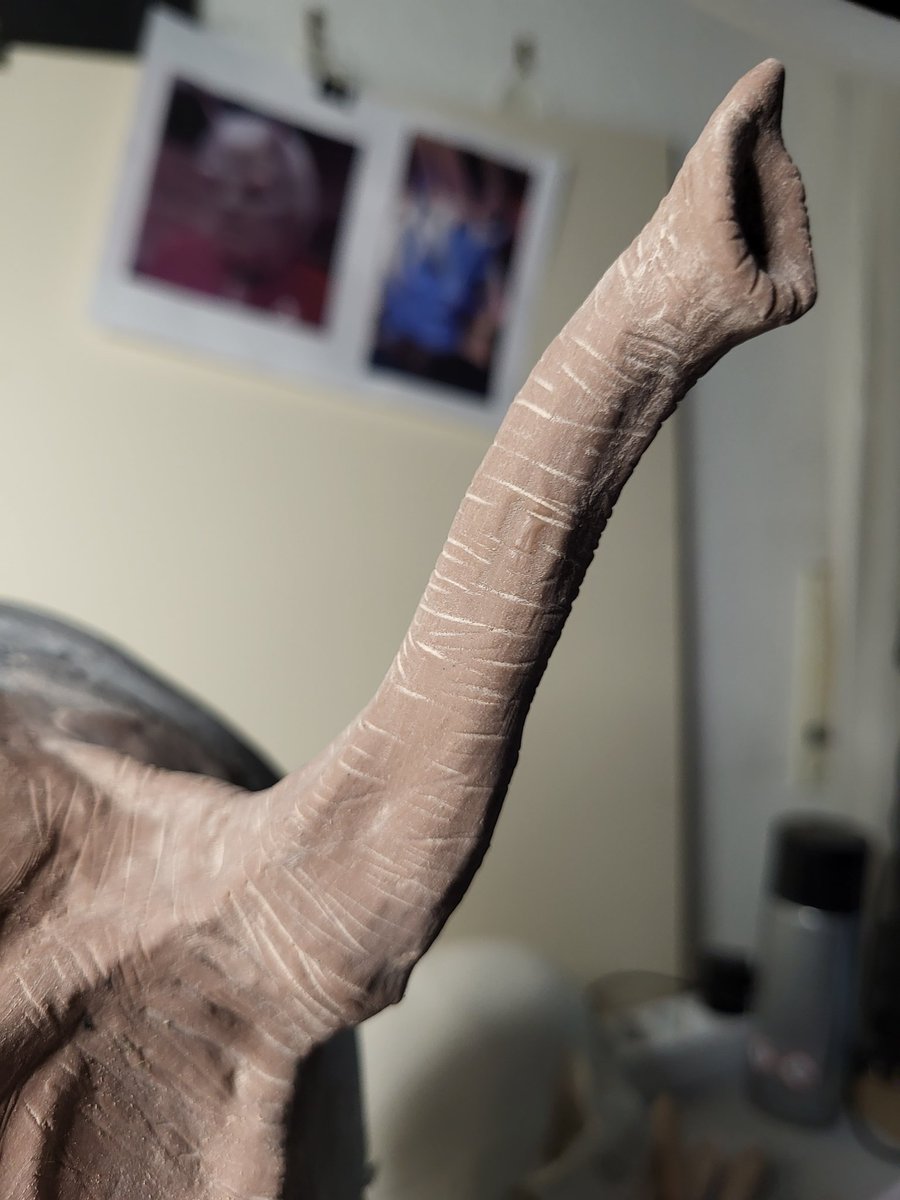 MannVomMond1's tweet photo. So, here we are again. Antennae restored. And every failure is a chance. I had the idea to add a lot of tiny winkles and they look fab, I reckon.  #startrekcostume #cosplay #sculpting #Andorian #latexprosthetics https://t.co/Gckm67kGA6