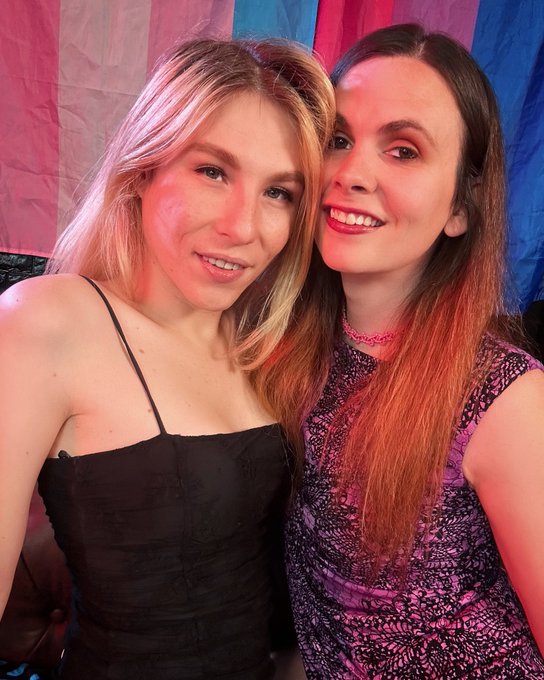 camming on chaturbate with @Jenny_Bangz https://t.co/AdrQJOJYdM<a class="tags" href="/tag/jenny_bangz">@jenny_bangz</a>