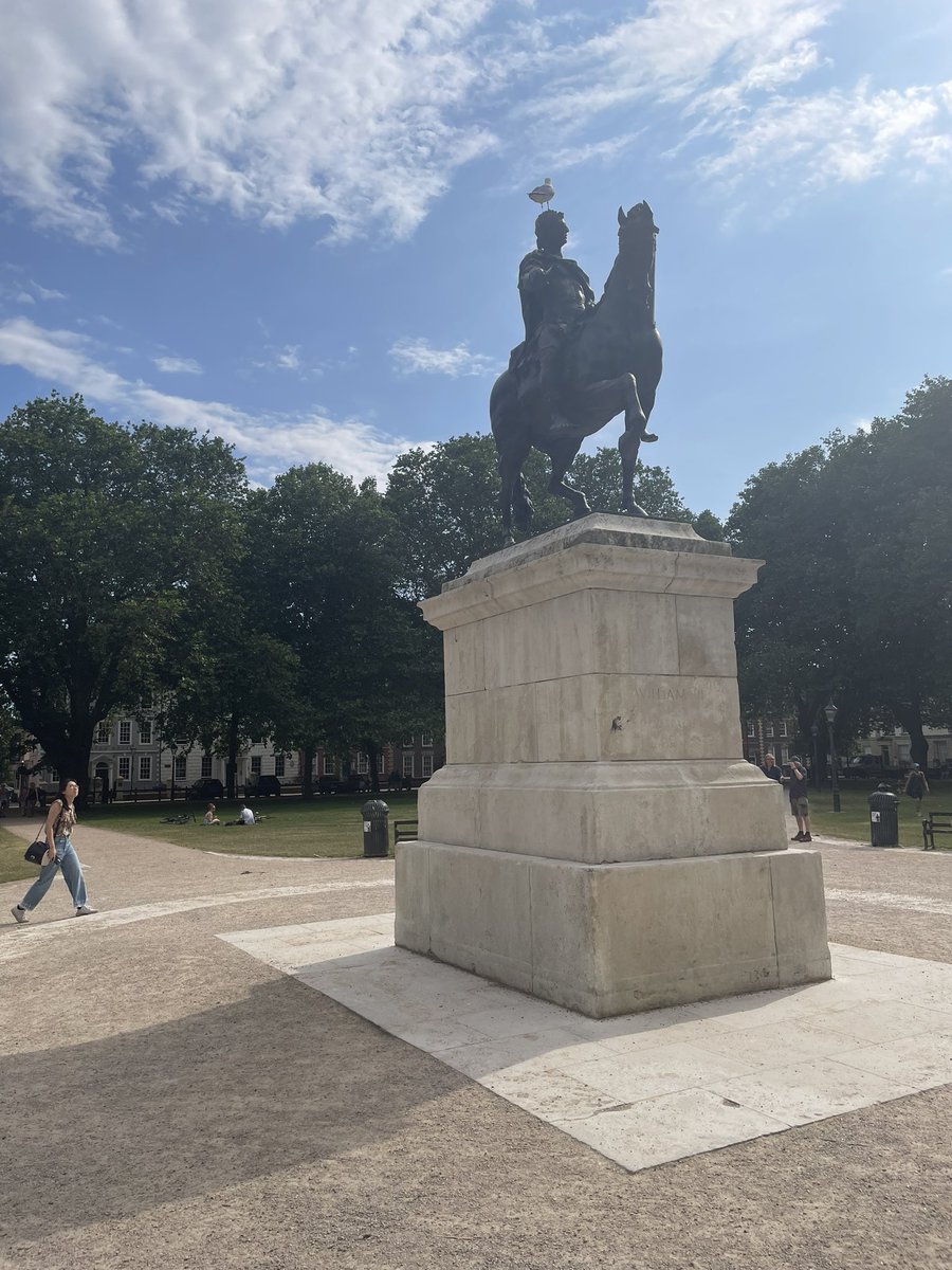 <a href="/UWEriot1831/">UWE Bristol 1831 Reform Riots Project</a> <a href="/UWEriot1831/">UWE Bristol 1831 Reform Riots Project</a> field visit to the ruins of the gaol (destroyed by the rioters) and Queen’s Square (where properties were attacked and the state massacred the stragglers).