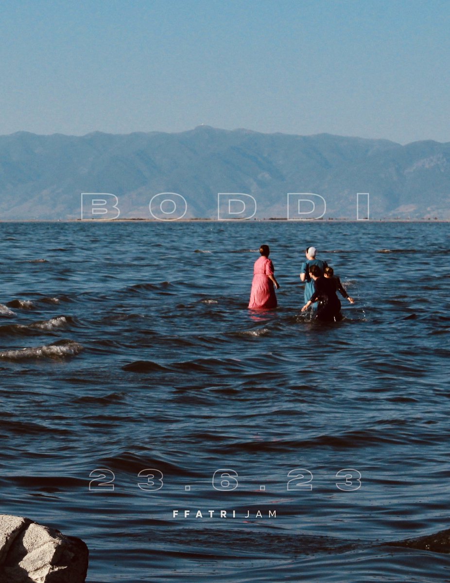 ffatrijamband's tweet photo. Mae ein EP cyntaf BODDI allan YFORY ๐ค
Our debut EP BODDI is out TOMORROW ๐ค
#newmusic #ffatrijam #debut #ep #rock #hardrock #fyp #awal https://t.co/uNNdsOwsGd