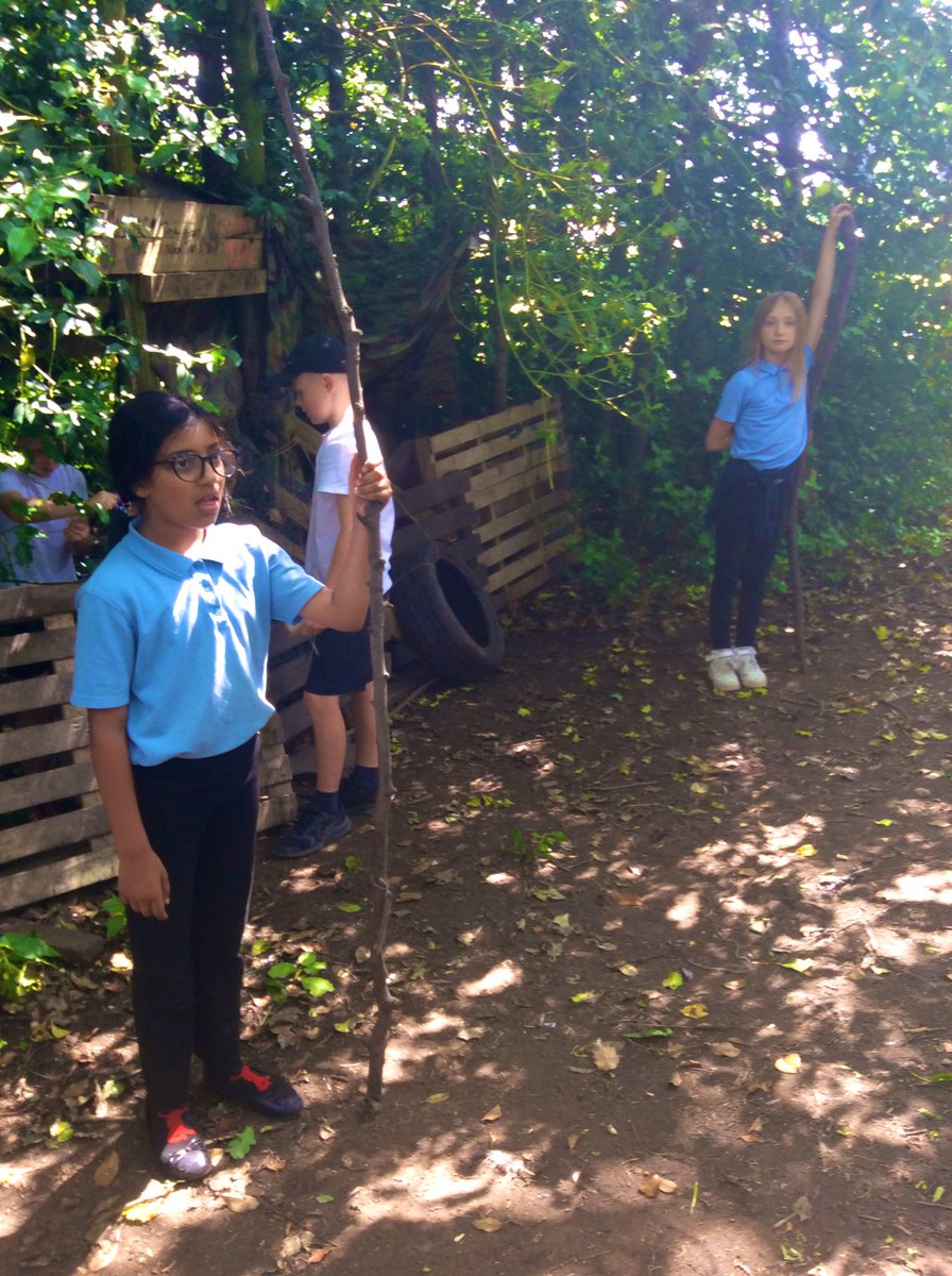There was some serious den building going on at Forest School this afternoon. Two rival groups trying to outdo the other. One even had sentries on duty! Great teamwork and imagination!