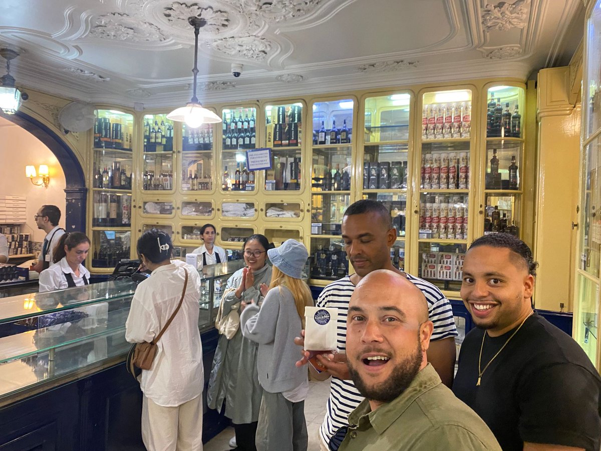 Massively enjoying filming episode 2 of my new docudrama series on #afroeuropeans for <a href="/vpro/">vpro</a>. Perks of visiting the Cape Verdean community in Lisbon: meeting powerful speakers in #covadamoura and scoffing cakes (I don't even look at my wife the way I look at these #pasteisdebelem)