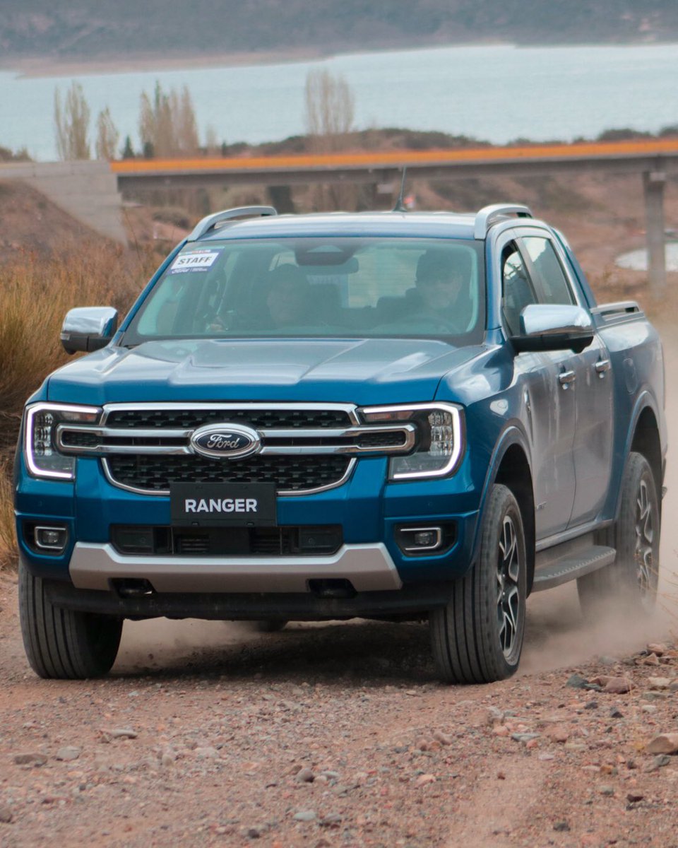 Motor1Argentina's tweet photo. Contacto en Mendoza: Ford Ranger (2023).
Ya se vende en la Argentina.
Y ya la manejamos.
Por qué Ford tiene una oportunidad única.
Opina Carlos Cristófalo: https://t.co/O16yhBm7J5 https://t.co/zoTikjx1le
