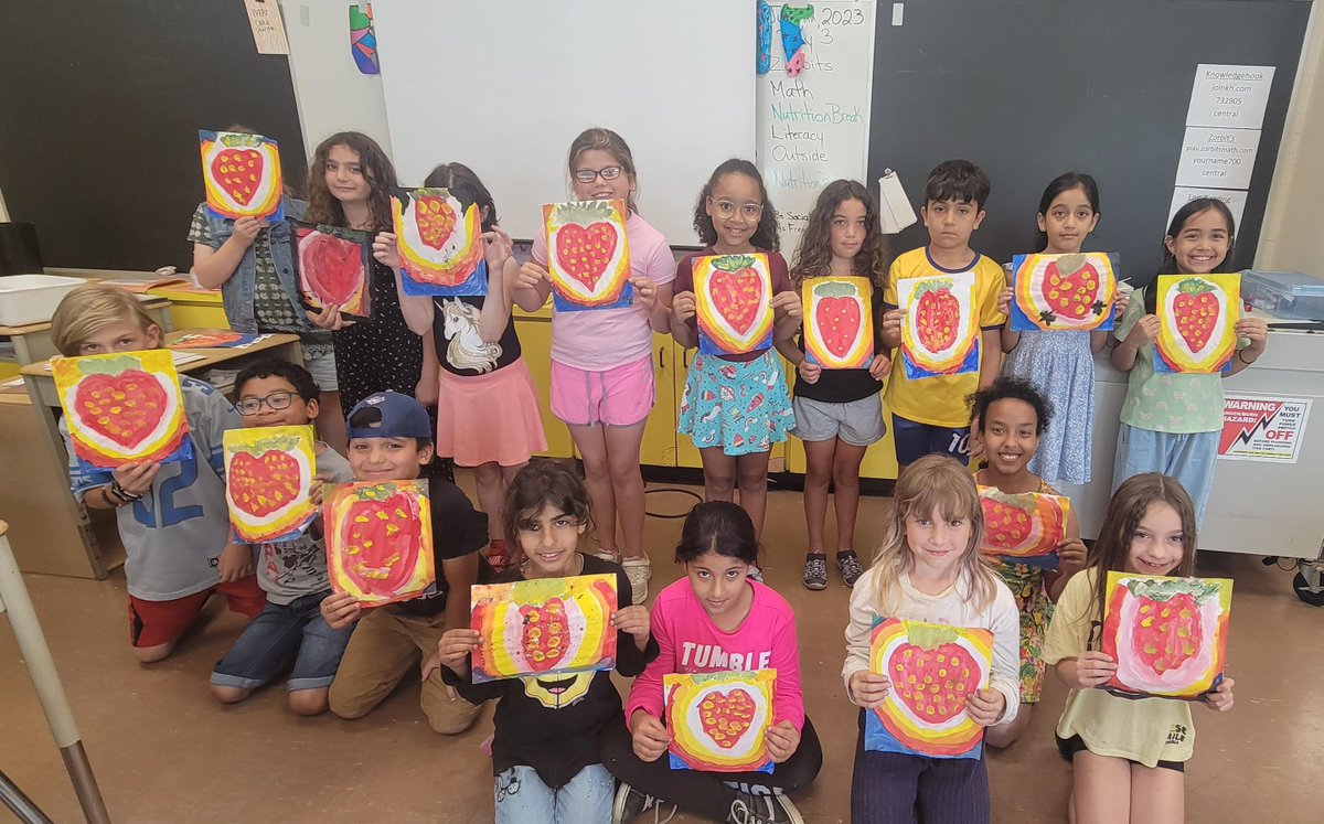 SarahHassoun4's tweet photo. The 3rd grade classes at @gecdsbCyclones enjoyed painting the Strawberry Sun with Moses Lunham! An Anishinaabe Artist from Kettle and Stony Point First Nation. @gecdsbpro Thank you for sharing this opportunity @TinaDeCastro1 https://t.co/z8QXqbZZEF