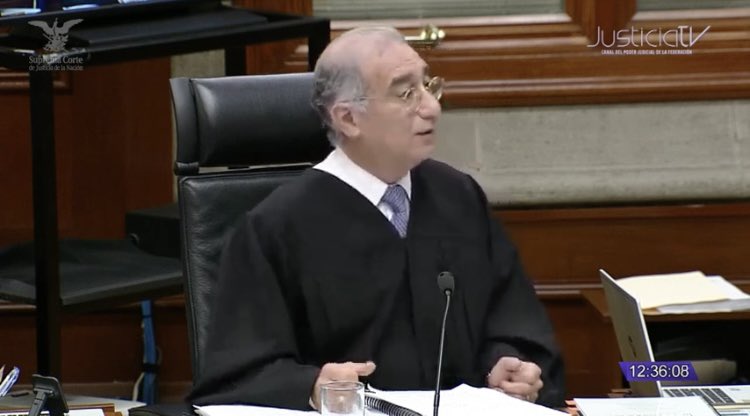 Bellísima frase de Pérez Dayán “yo estudio el fondo sólo cuando se trata de una ley, esta reforma no es una ley, no tengo por qué entrar al fondo”