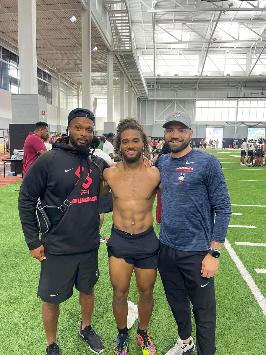 LundbergColeman's tweet image. #AGTG After a great conversation with @Coach_Charlton  I’m blessed to say I have received a offer from @UConnFootball @KashifMoore @Antonio_Wilc  @PPIRecruits @BCollierPPI #TheReload