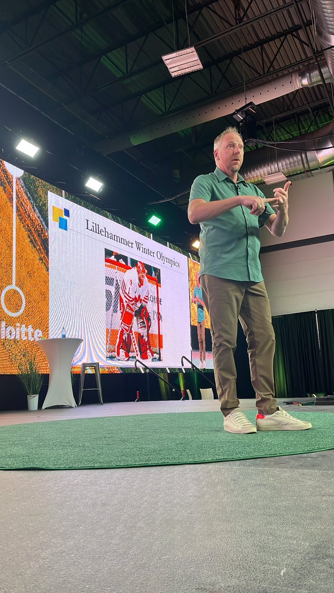 Up now on the Launch Pad presented by @FCCagriculture we have @CoreyHirsch presenting: The Save of My Life – Journey out of the Dark Powerful stuff from Corey on his Mental Health struggles and journey forward. 👏