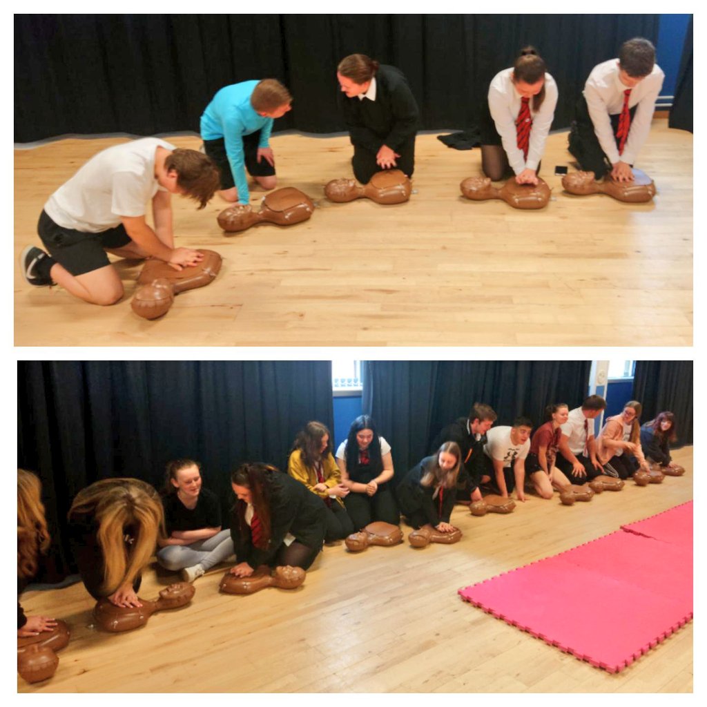 Miss_I_Iqbal's tweet photo. Well done to the new Health Sector class and S6 pupils who took part in CPR and Life Support training today! 👏👏👏
And a huge Thank You to Jamie and Stuart @StAFirstAid for delivering the sessions today! #CPR #RecoveryPosition #DRsABC #volunteering #pathways @LesmahagowHigh https://t.co/6kDXlb7VjP