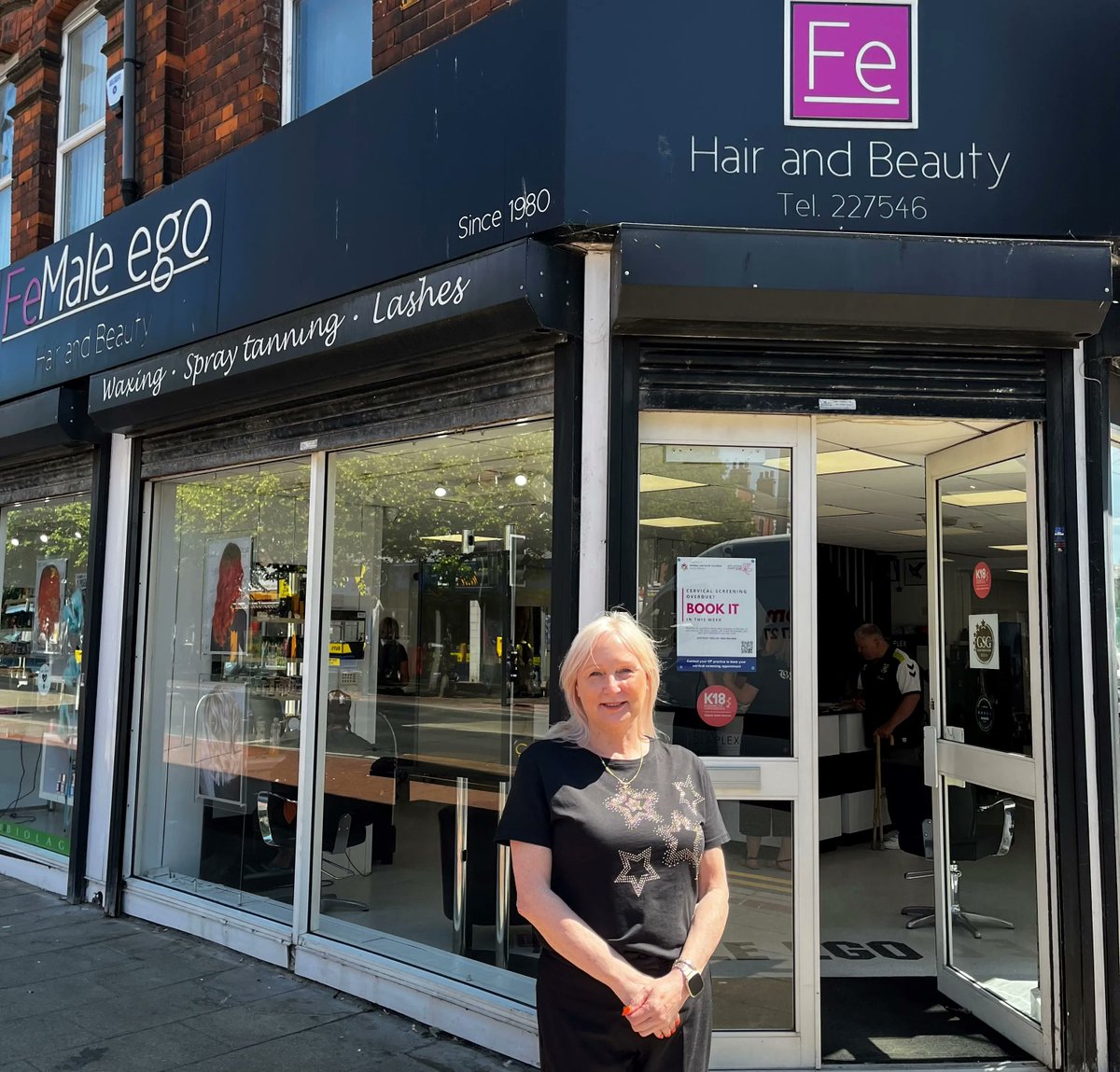 “I want to support my clients to not only look good on the inside, but also be aware of how they can help look after themselves on the inside.” Visit buff.ly/3Nllmpk to see how Donna, owner of FeMale Hair and Beauty salon, is helping raise awareness of #CervicalScreening