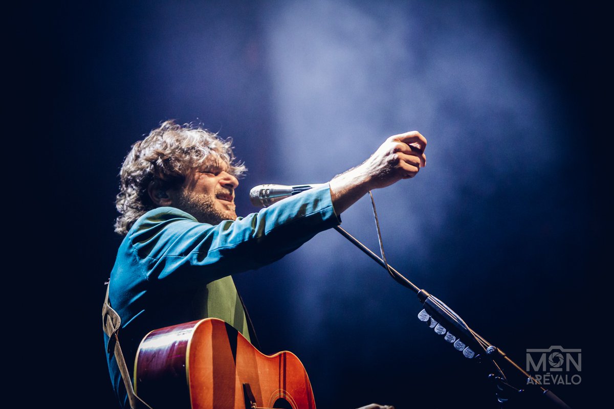 VerdaderaLocura's tweet photo. Si existe una noche que se quedará para siempre marcada en nuestra memoria, esa será la del pasado domingo 18 de junio en el @nochesbotanico 🌳🌹 ¿Los encargados de hacer magia? #QuiqueGonzález y @outsidechild13 ❤️‍🩹💊 https://t.co/qOa1DghS3e

📷 Monarevalo https://t.co/PY2FcnJZdY