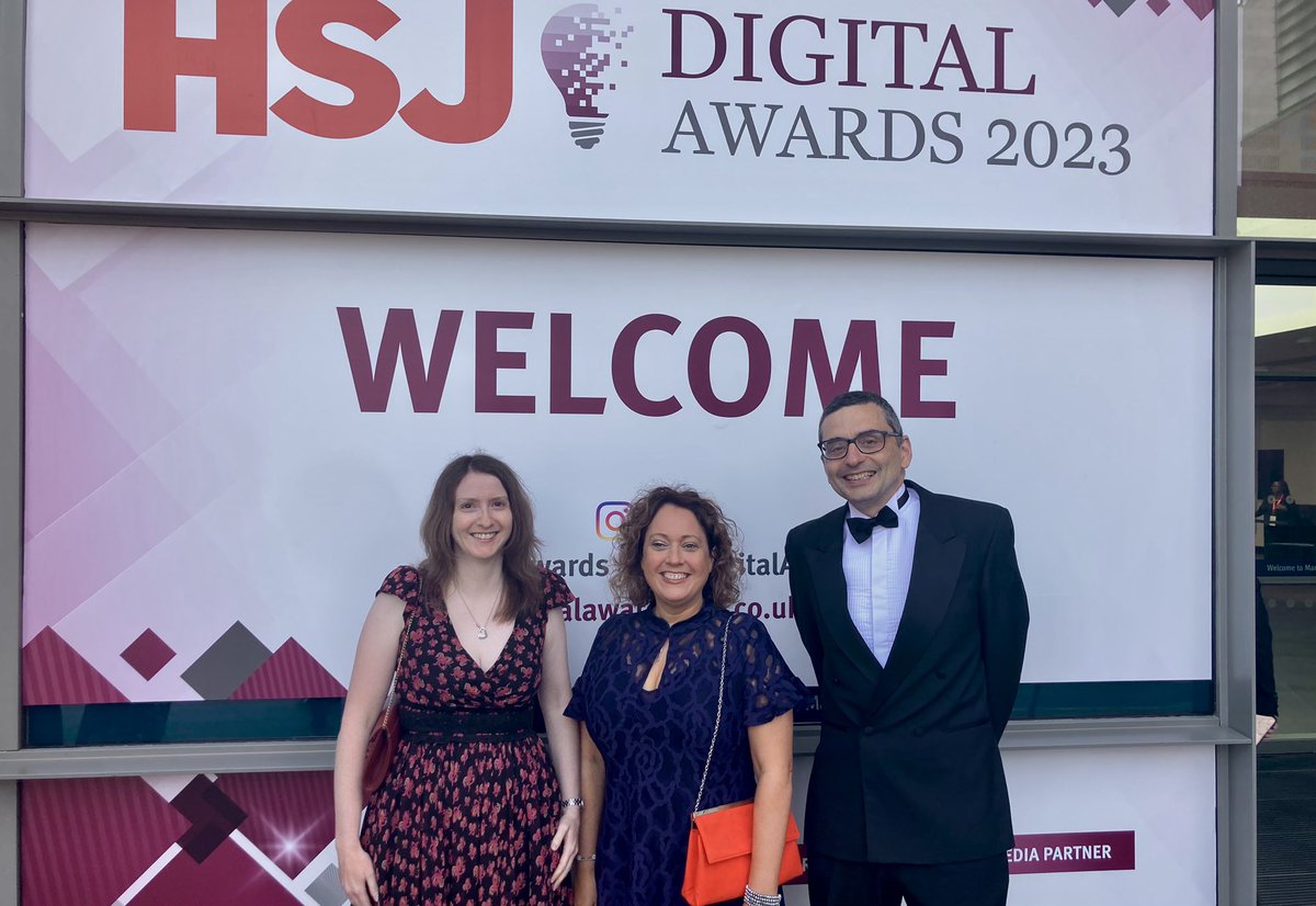 And we have arrived ! @PharmacyCHFT@CHFTNHS for the #HSJdigitalawards