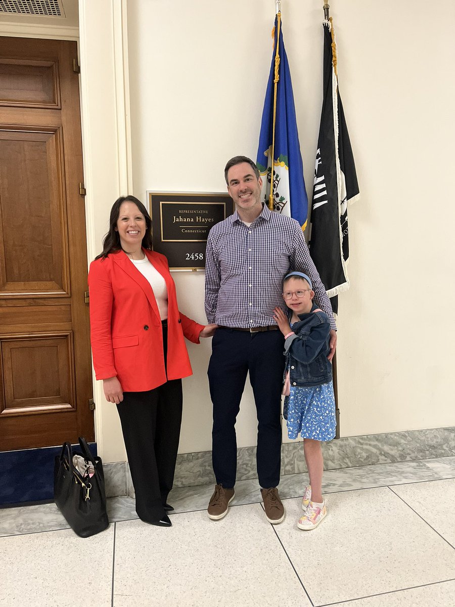 Family Advocacy Day #3 was jam packed! Great day with Ellie and her parents speaking with CT’s congressional delegation about being #Fearless4Kids and our priorities for children’s health. #FAD2023
