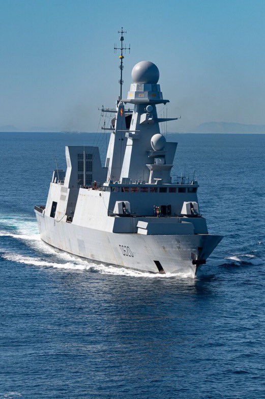 MarineNationale's tweet photo. FS Forbin has been integrated into #CSG12 around the @warship_78.  

This sequence strengthened the ties between @MarineNationale and @USNavy and illustrated the mutual trust between 🇺🇸🇫🇷 navies for the benefit of operational effectiveness. https://t.co/waYxLQEtpC