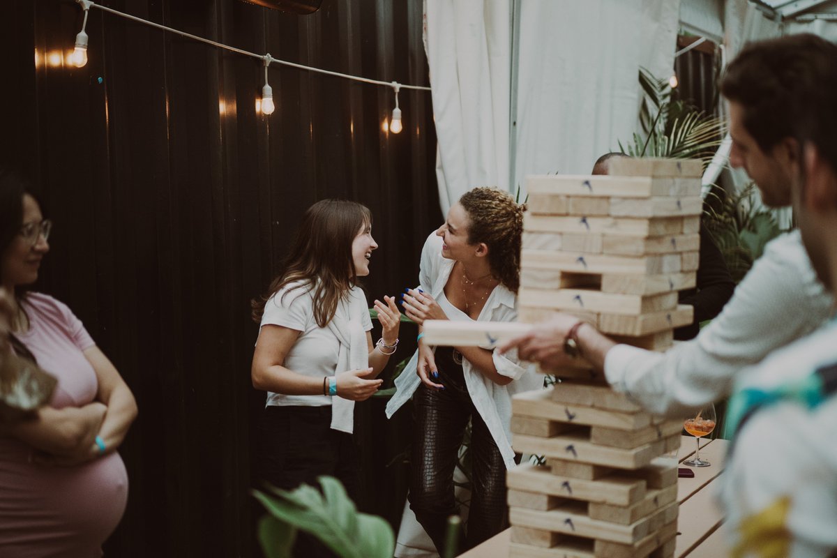 beyondtechs's tweet image. Fête d&apos;été édition Montréal ✨Jeudi dernier, nous avons célébré nos festivités d&apos;été @riversidemtl avec plusieurs activités 💃🕺🪩.