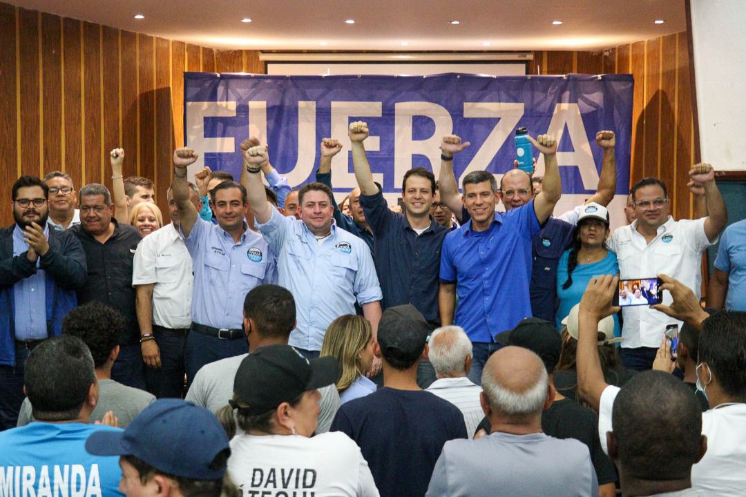 Fuerza Vecinal informó que evalúan todos los escenarios en torno a las primarias del 22 de octubre.  

"Fuerza Vecinal aún no ha decidido apoyar a ninguna de las opciones para candidato de la oposición a la elección presidencial del 2024", comunicaron.