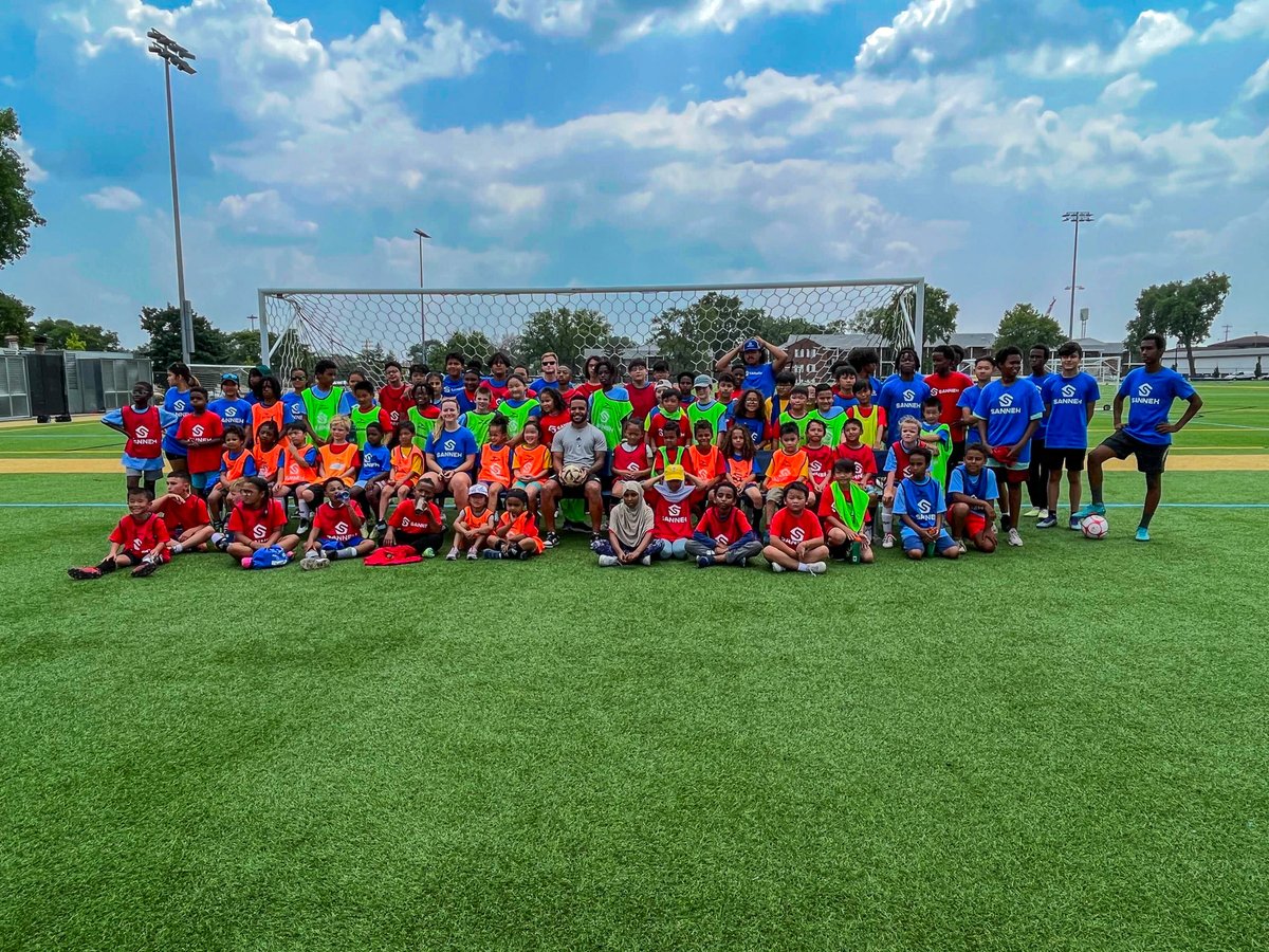The Sanneh Foundation strives to improve lives through physical health, social, emotional development and more! Today, their @gobellbanks Man of the Match, DJ Taylor, payed a visit to show the kids a thing or two about the game we love.