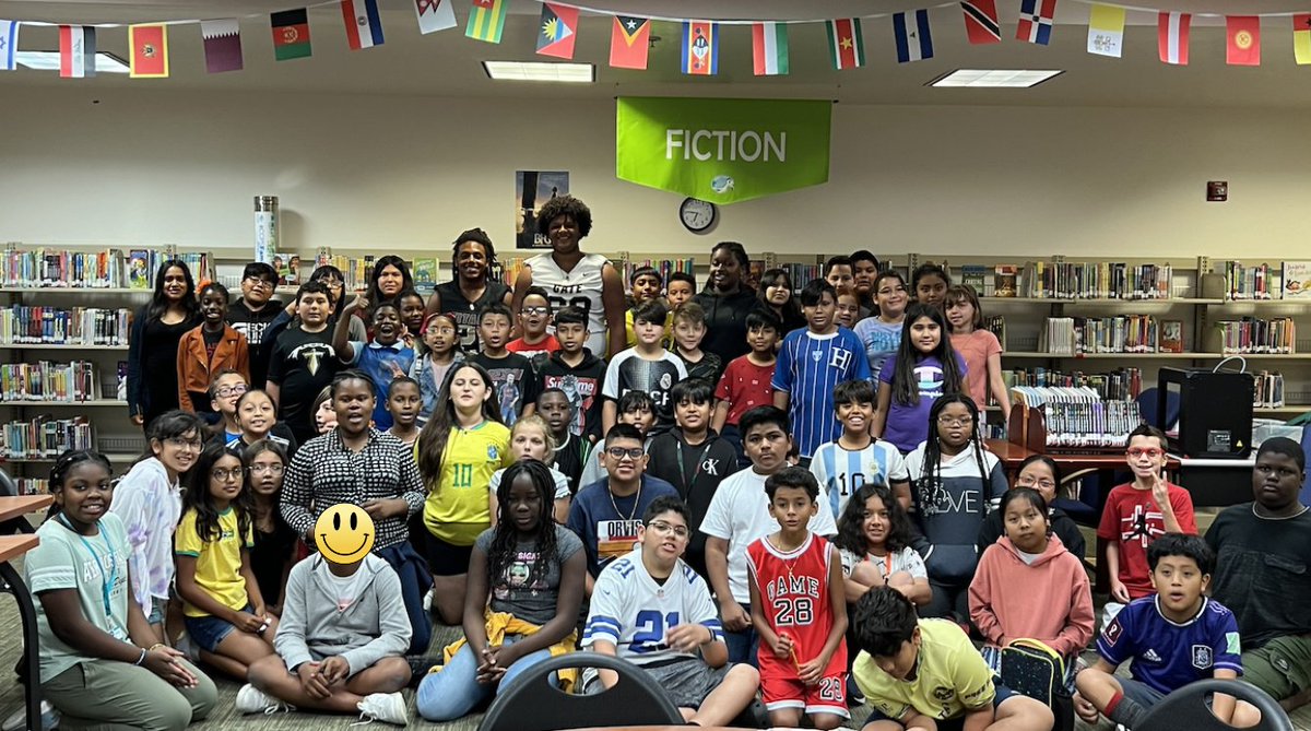 Our sports theme day <a href="/lgeseaturtles/">Lavern Gaynor Elementary</a> was a hit! The Golden Gate Football Team made an appearance to talk to our kids about the importance of school, answer questions, and sign autographs! Thank you, Titans! <a href="/GGHSFootball/">Golden Gate Football</a> 🏈 <a href="/collierschools/">Collier County Public Schools</a> @MrsPilyRuiz
