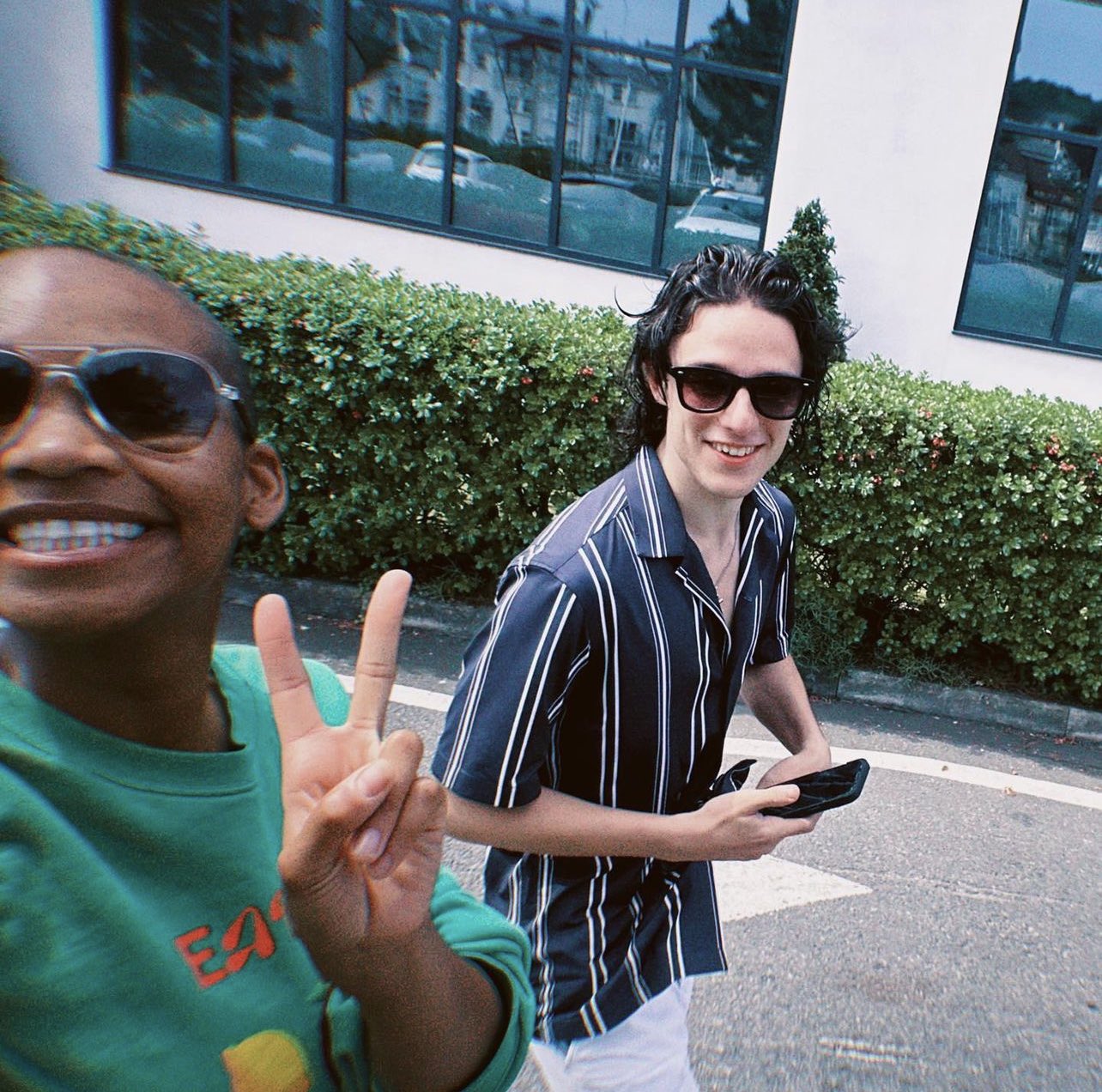 FzP7eycXgCgQuIx?format=jpg&name=large