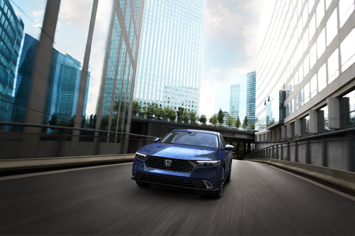 Save on gas this summer with Honda's hybrid and electric models! 🌿⚡
Visit Braman Honda Miami: bramanhonda.com/new-vehicles/?…

#Hybrid #SummerSavings #Honda