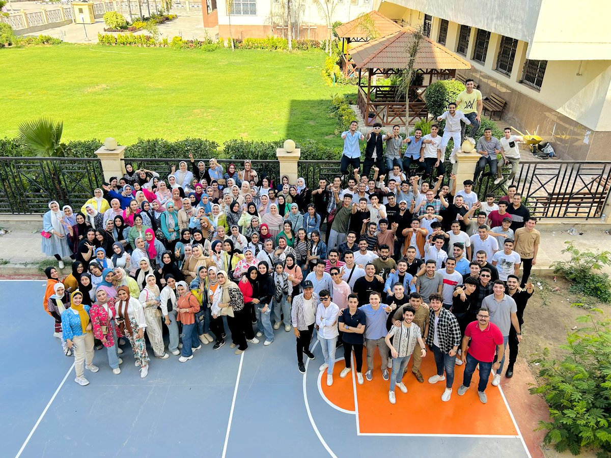 TeamX_MU's tweet photo. Mission accomplished 🤷
شكرا جدا وممتنين ليكم من قلوبنا بجد انكم شاركتوا وتفاعلتوا وجيتوا وخليتوا الصورة حلوة وليها معني بوجودكم 🤍
من نجاح لنجاح مع بعض دايما 🥰
First year is done بحلوها ومرها ✅
نلقاكم في سنة تانية باذن الله ي دفعة ، هتوحشونا👌
FCES 27 ♥️ https://t.co/hAqwWgspX3