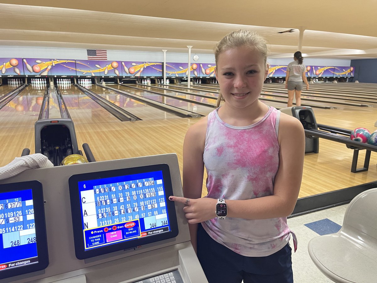 Bowling Camp Day 7 🎳

Abigail Busa ’26 bowled a new high game of 123! #GoLions