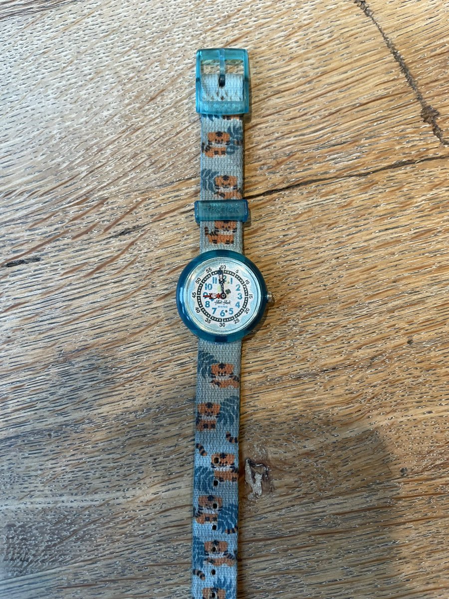 a4dooginal's tweet photo. Gevonden voorwerp tijdens de Avond4daagse. Morgen op te halen bij de stempel tafels. #avondvierdaagse https://t.co/wzBFVtdfoD