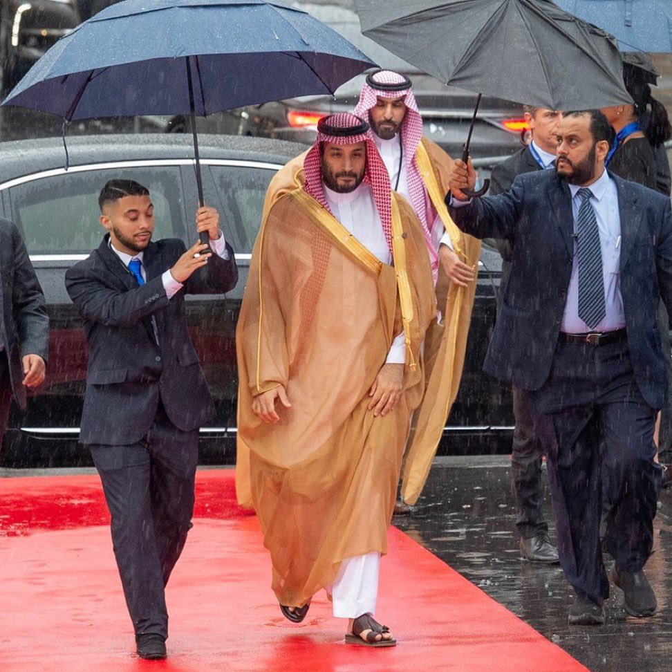 ahel99's tweet photo. شوفك مثل المطر تشرح البال
لاهلت مزونه تشرح الخواطر 🇸🇦🤍

 #ولي_العهد_بقمه_التحالف_المالي https://t.co/mMD4z0WD00