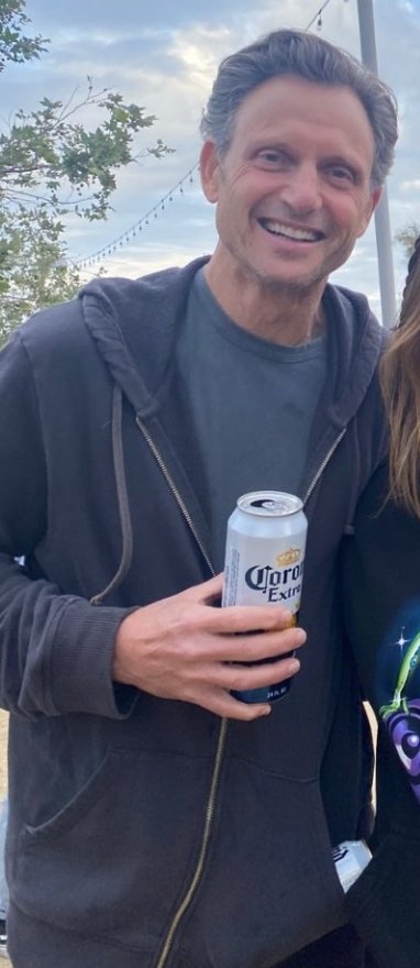 Bae with that spare beer tucked loosely into his hoodie pocket is goals!!!!! 😂😎🔥🥰😍 #tonygoldwyn #tonythursday #nftg #bae
