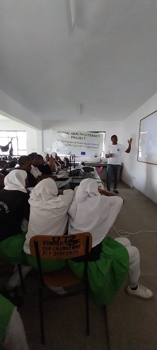 Yesterday's session on mental health awareness 🎊Recovery Methods🎊

It was highlighted that tenagers experience a wide range of stressors during adolescence, and it's important to acknowledge and address them.
#transforminglives #mentalhealthawareness #YouthEmpowerment