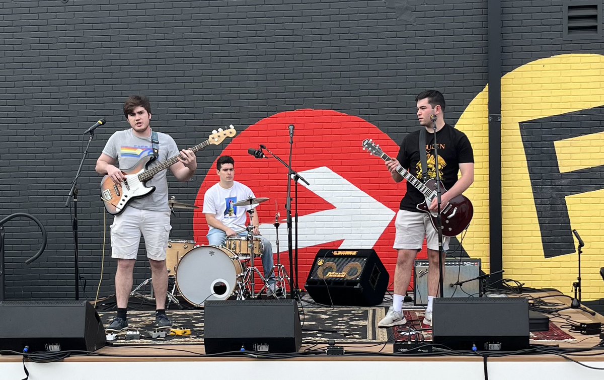 Our third time at Make Music Fairfield was a fun one @makemusicday @FTCPresents #fairfieldct #fairfieldtheatrecompany #makemusicday #localband