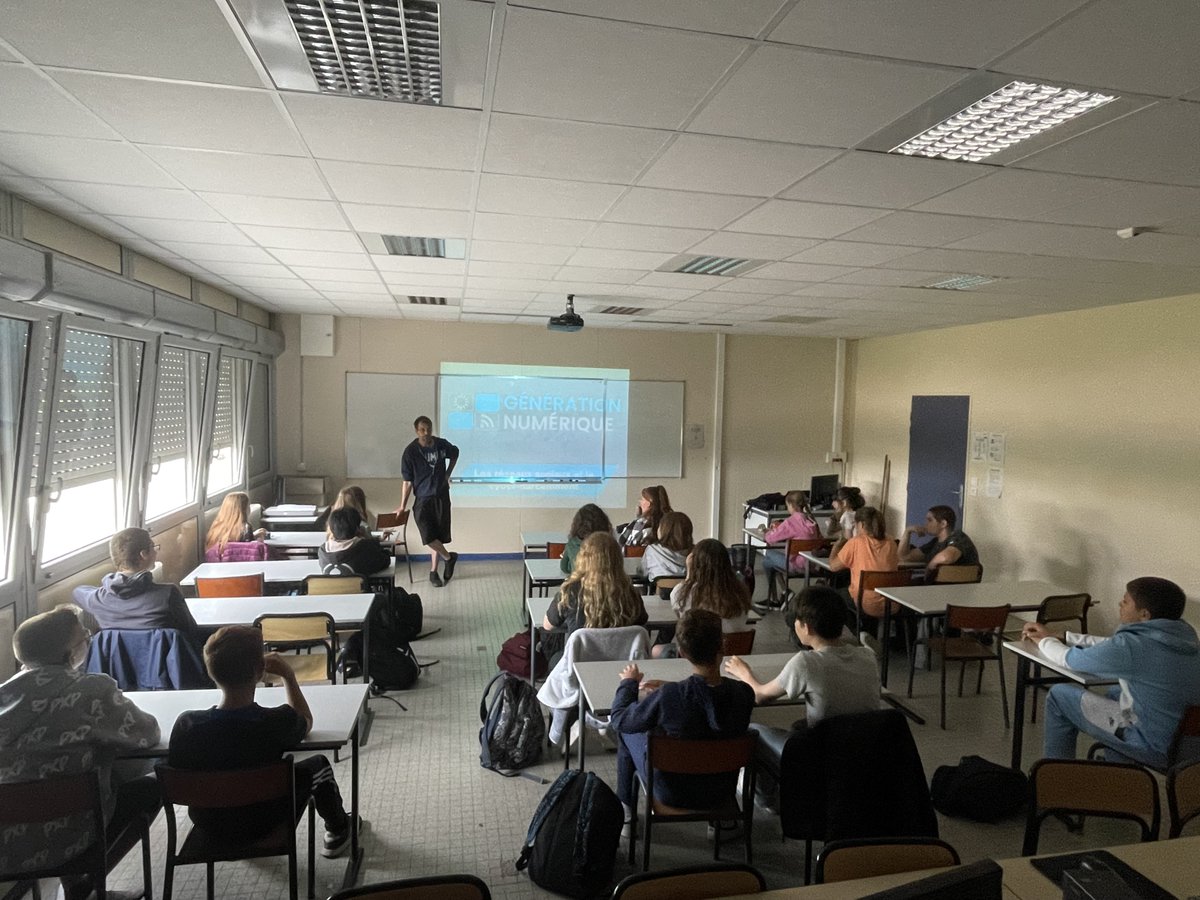 Collège Victor Hugo - Rugles tweet media