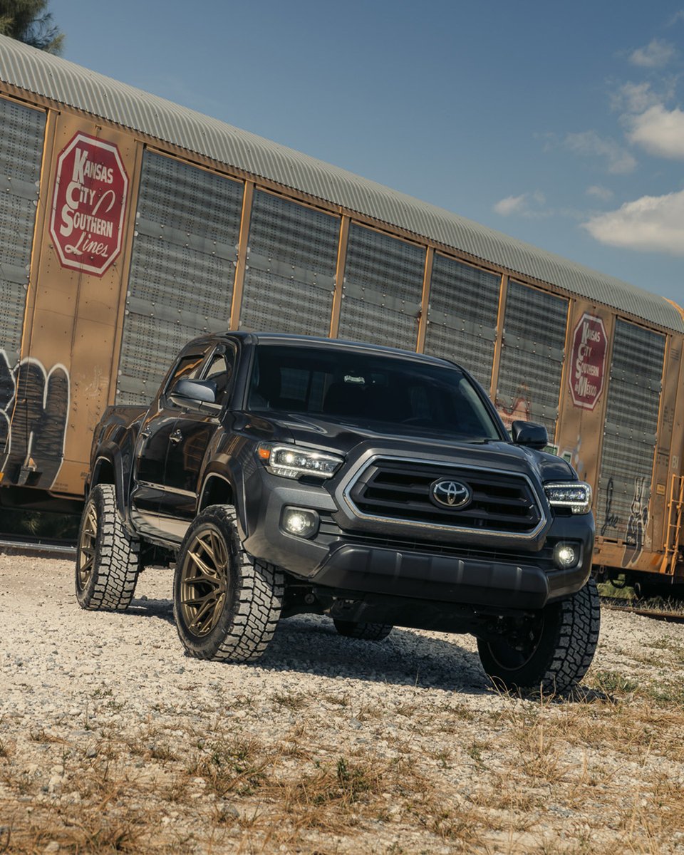 A bolder brand of expression.
#caridtrucks #ModifiedTrucks #customwheels #truckwheels #wheelscustom #ToyotaTacoma #toyota #tacoma #offroad #overland #letsgoplaces #4runner #yota #overlanding #4x4 #tundra #yotamafia #trdoffroad #trd #trdpro #toyotastrong #toyota4x4